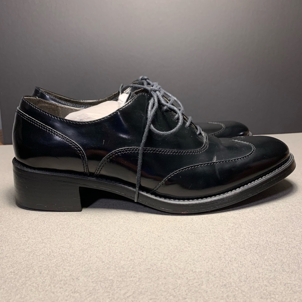 Classic Wingtip Black Leather women’s Lace-Up Oxford Dress Shoes EC